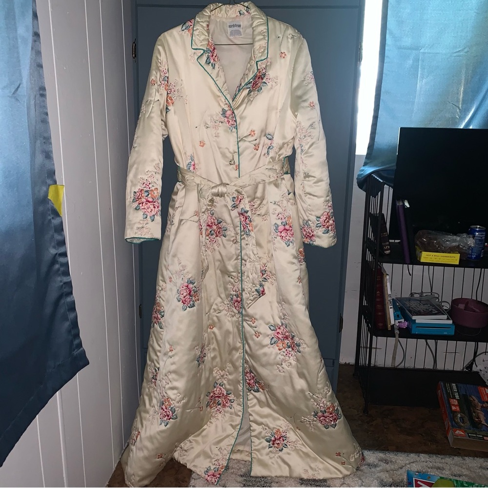 Vintage Full length bathrobe